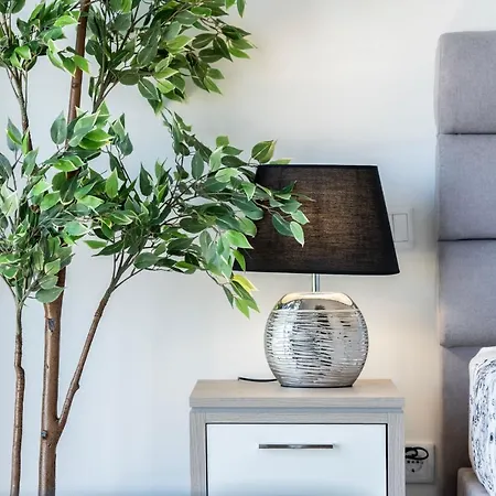 Apartament Stunning 3 Bdr Flat W/ Rooftop Pool By Lovelystay *