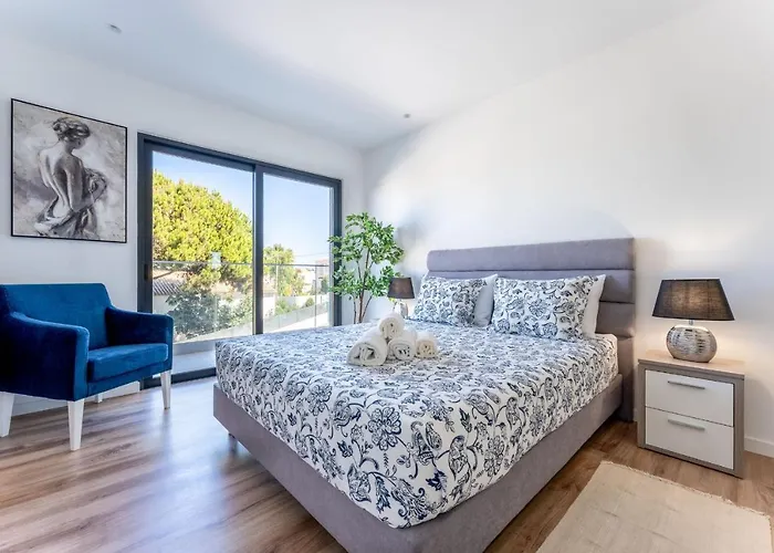 Appartamento Stunning 3 Bdr Flat W/ Rooftop Pool By Lovelystay *