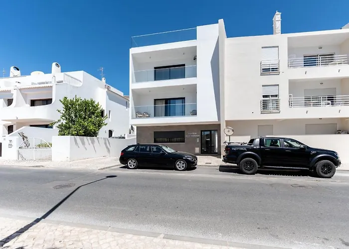 Stunning 3 Bdr Flat W/ Rooftop Pool By Lovelystay Appartamento *