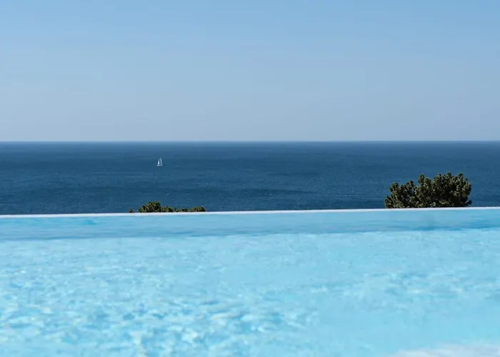 Stunning 3 Bdr Flat W/ Rooftop Pool By Lovelystay Appartamento