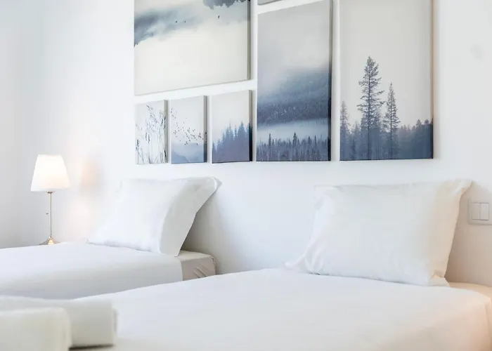 Appartamento Stunning 3 Bdr Flat W/ Rooftop Pool By Lovelystay *